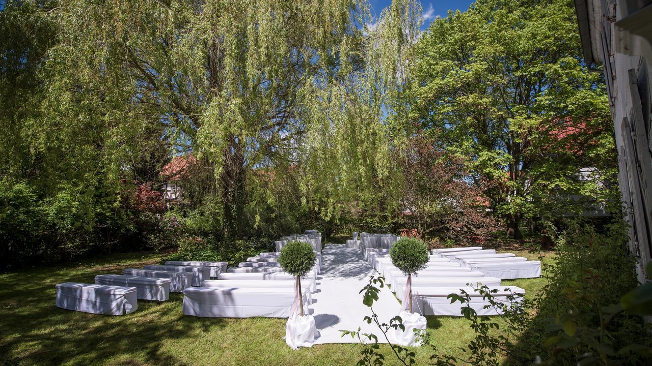 Hotel Schloss Romrod Exterior photo